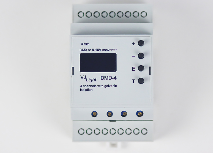 VJLight DMD-4 - Конвертер DMX в 0-10V&nbsp; на DIN рейку 4 канала с двойной&nbsp;гальванической развязкой. OLED экран, активное охлаждение, винтовые клеммники