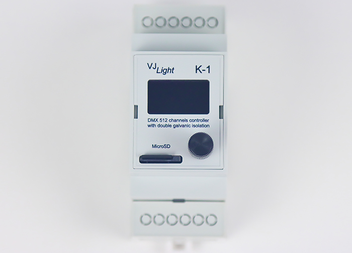 VJLight К-1 - DMX контроллер 512 каналов с двойной гальванической развязкой и простым программированием в текстовом файле.