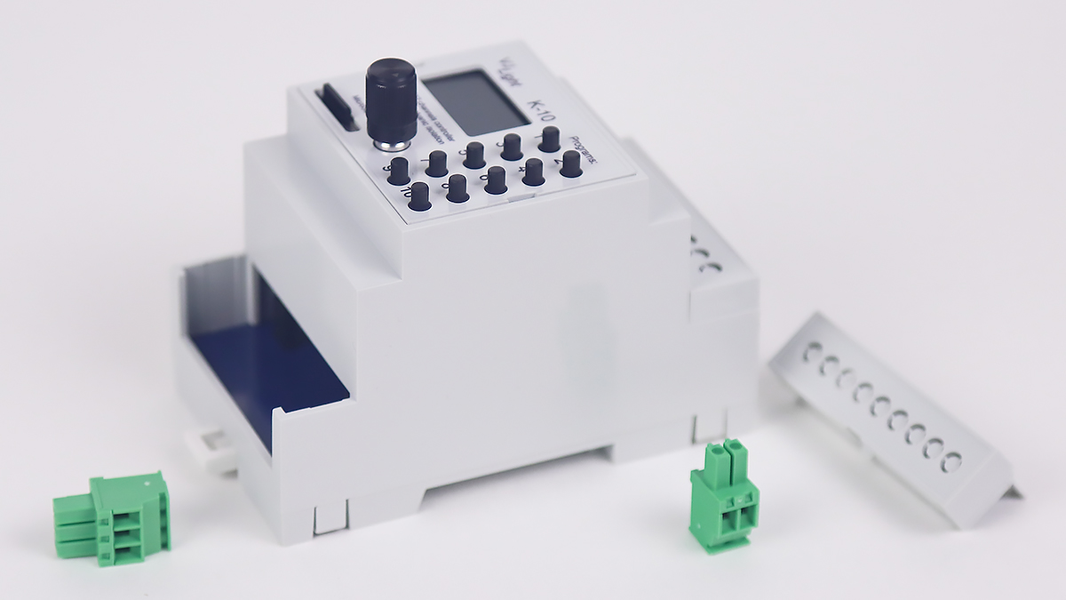 VJLght K-10 - DMX-512 контроллер с двойной гальванической развязкой на DIN рейку и простым программированием сцен и программ в текстовом файле.