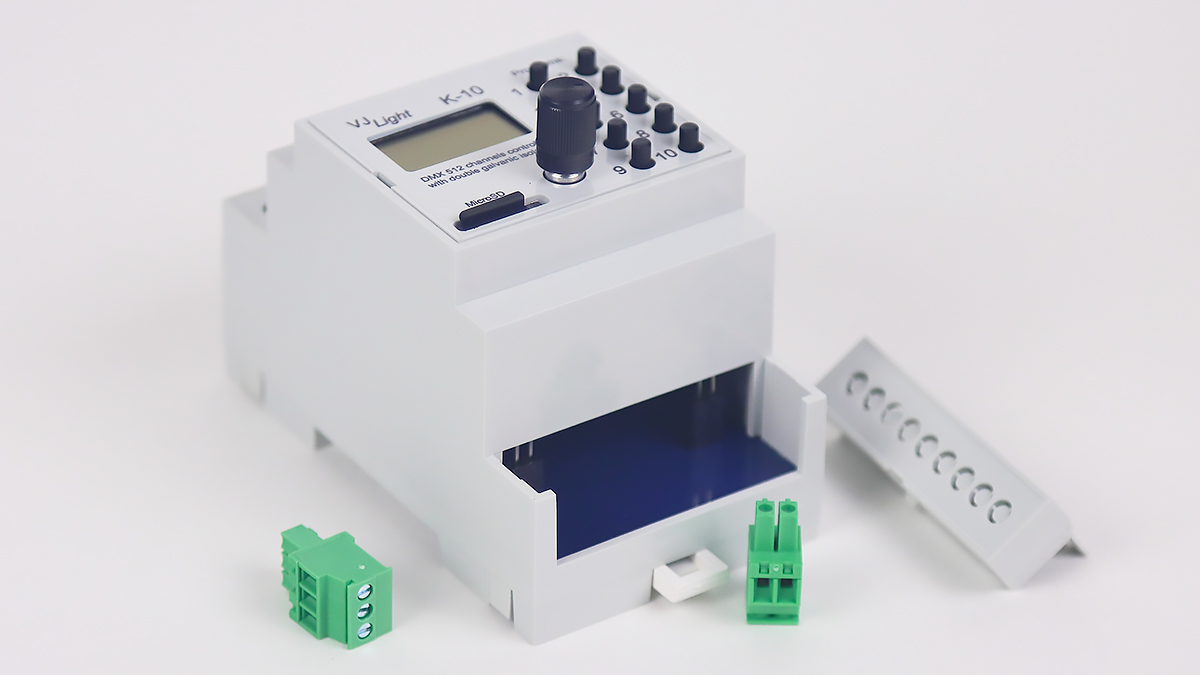 VJLght K-10 - DMX-512 контроллер с двойной гальванической развязкой на DIN рейку и простым программированием сцен и программ в текстовом файле.