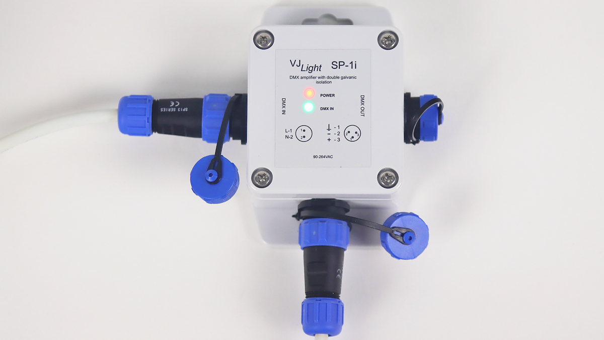 VJLight SP-1i - IP68 (IP67) Усилитель DMX сигнала с двойной&nbsp;гальванической развязкой и индикаторами.