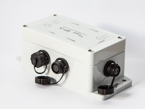 VJLight SP-3i - DMX сплиттер-усилитель IP68 (IP67) 3 выхода с двойной&nbsp;гальванической развязкой и индикаторами.