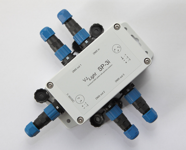 VJLight SP-3i - DMX сплиттер-усилитель IP68 (IP67) 3 выхода с двойной&nbsp;гальванической развязкой и индикаторами.