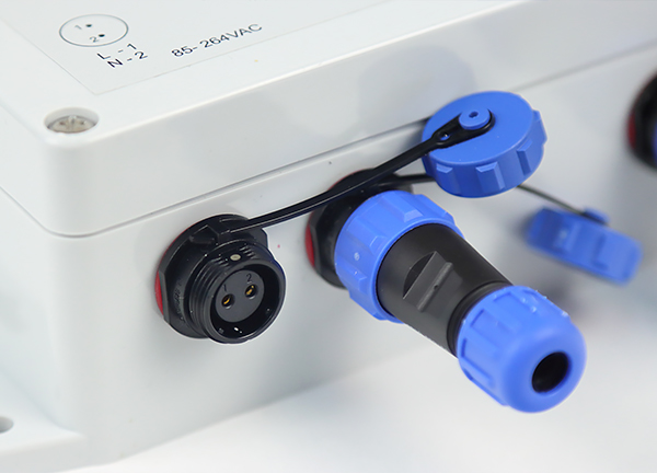 VJLight-SP-6i - IP68 (IP67) DMX сплиттер-усилитель 6 выходов с двойной гальванической развязкой и индикаторами