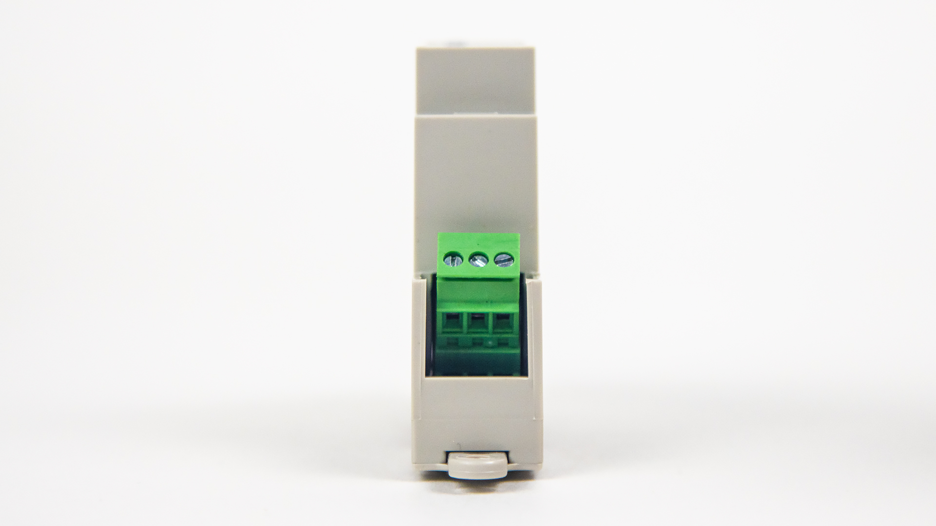 VJLight SPD-1i - усилитель DMX сигнала на DIN рейку с двойной гальванической развязкой и индикаторами.