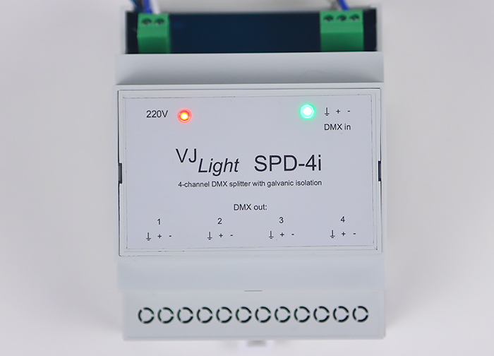 VJLight SPD-4i - DMX сплиттер-усилитель на DIN рейку 4 выхода с двойной гальванической развязкой и индикаторами