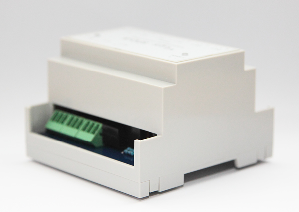 VJLight SPD-8i - DMX сплиттер-усилитель на DIN рейку 8 выходов с двойной гальванической развязкой и индикаторами