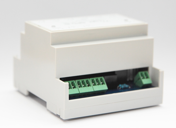 VJLight SPD-8i - DMX сплиттер-усилитель на DIN рейку 8 выходов с двойной гальванической развязкой и индикаторами