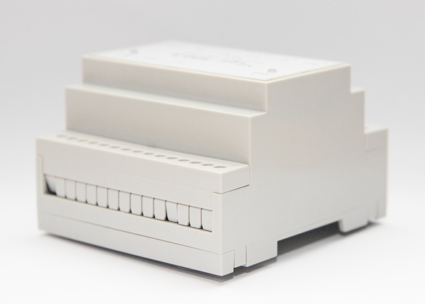 VJLight SPD-8i - DMX сплиттер-усилитель на DIN рейку 8 выходов с двойной гальванической развязкой и индикаторами