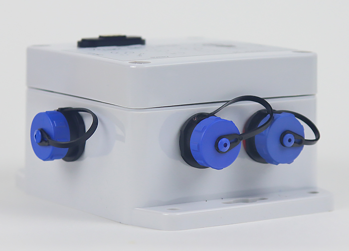 VJLight SR-1i - IP68 (IP67) DMX реле свободного крепления 1 канал до 13A/250VAC с двойной гальванической развязкой и индикаторами