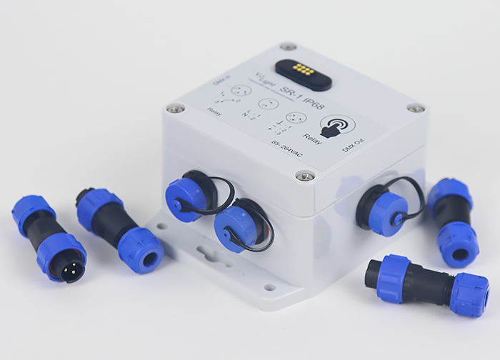 VJLight SR-1i - IP68 (IP67) DMX реле свободного крепления 1 канал до 13A/250VAC с двойной гальванической развязкой и индикаторами